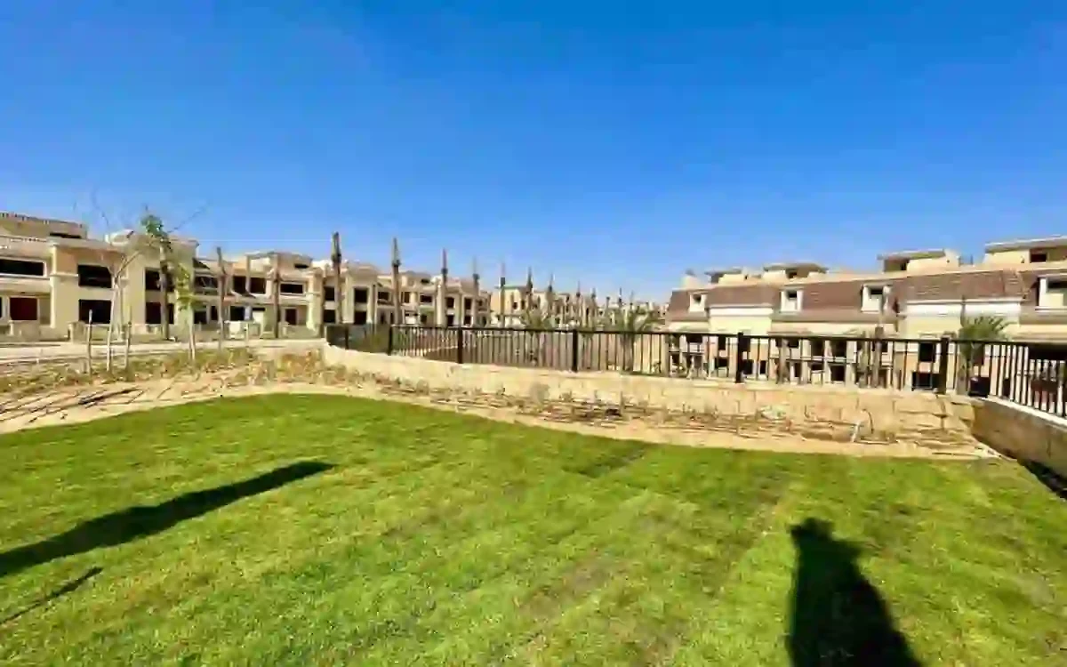 اس فيلا 295م بجاردن استلام فوري للبيع في سراي المستقبل